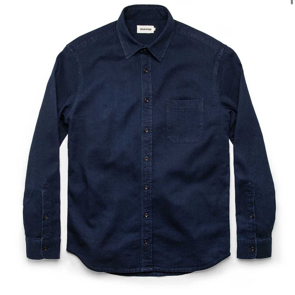Taylor Stitch - The California
in Indigo Dobby 42L